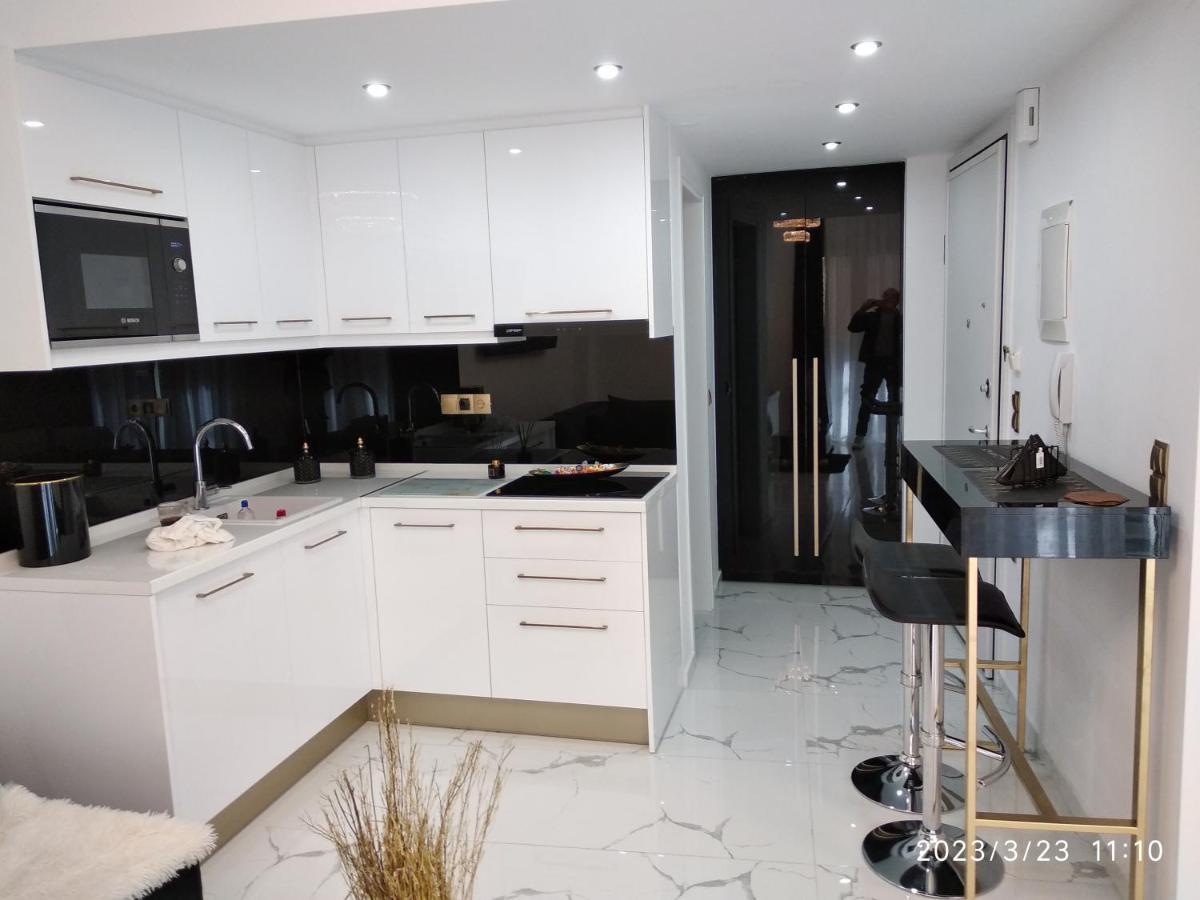 Despina'S Palace Apt Downtown Ираклио Екстериор снимка