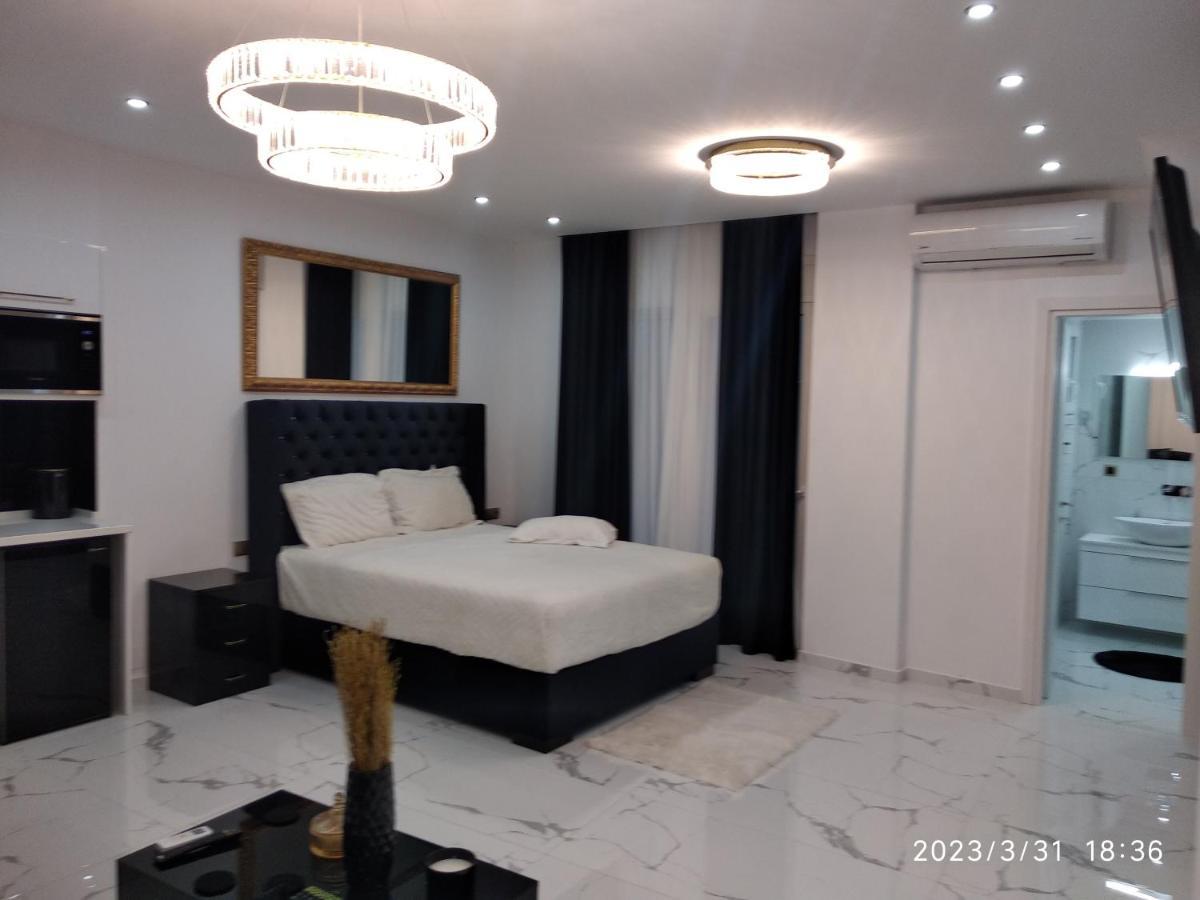 Despina'S Palace Apt Downtown Ираклио Екстериор снимка