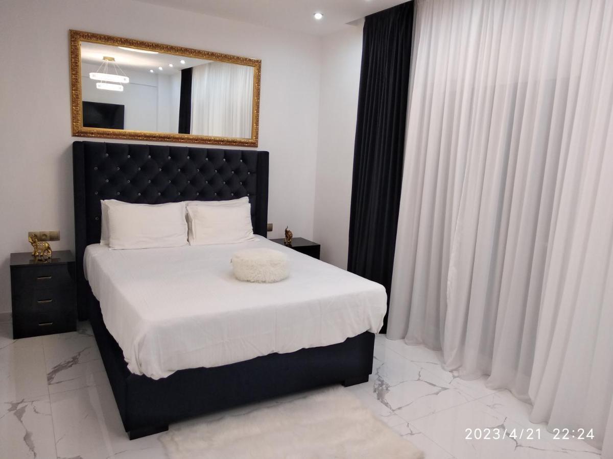Despina'S Palace Apt Downtown Ираклио Екстериор снимка