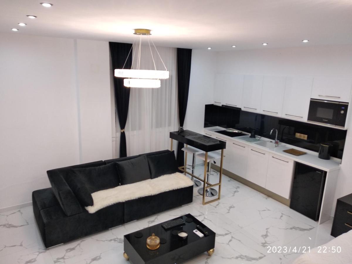Despina'S Palace Apt Downtown Ираклио Екстериор снимка